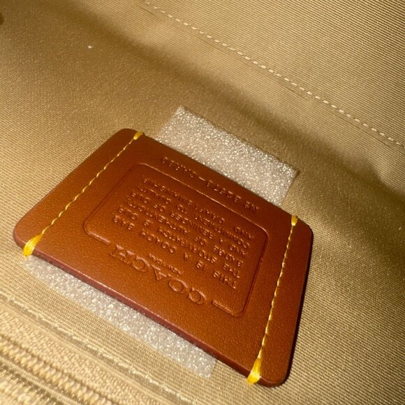 coach Smith Tote Bag 24 With Strawberry Print car80 - Picture 6 of 7